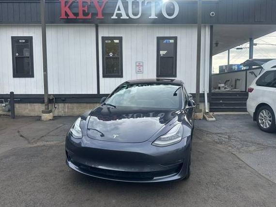 TESLA MODEL 3 2018 5YJ3E1EB8JF114409 image TESLA MODEL 3 2018 5YJ3E1EB8JF114409 image
